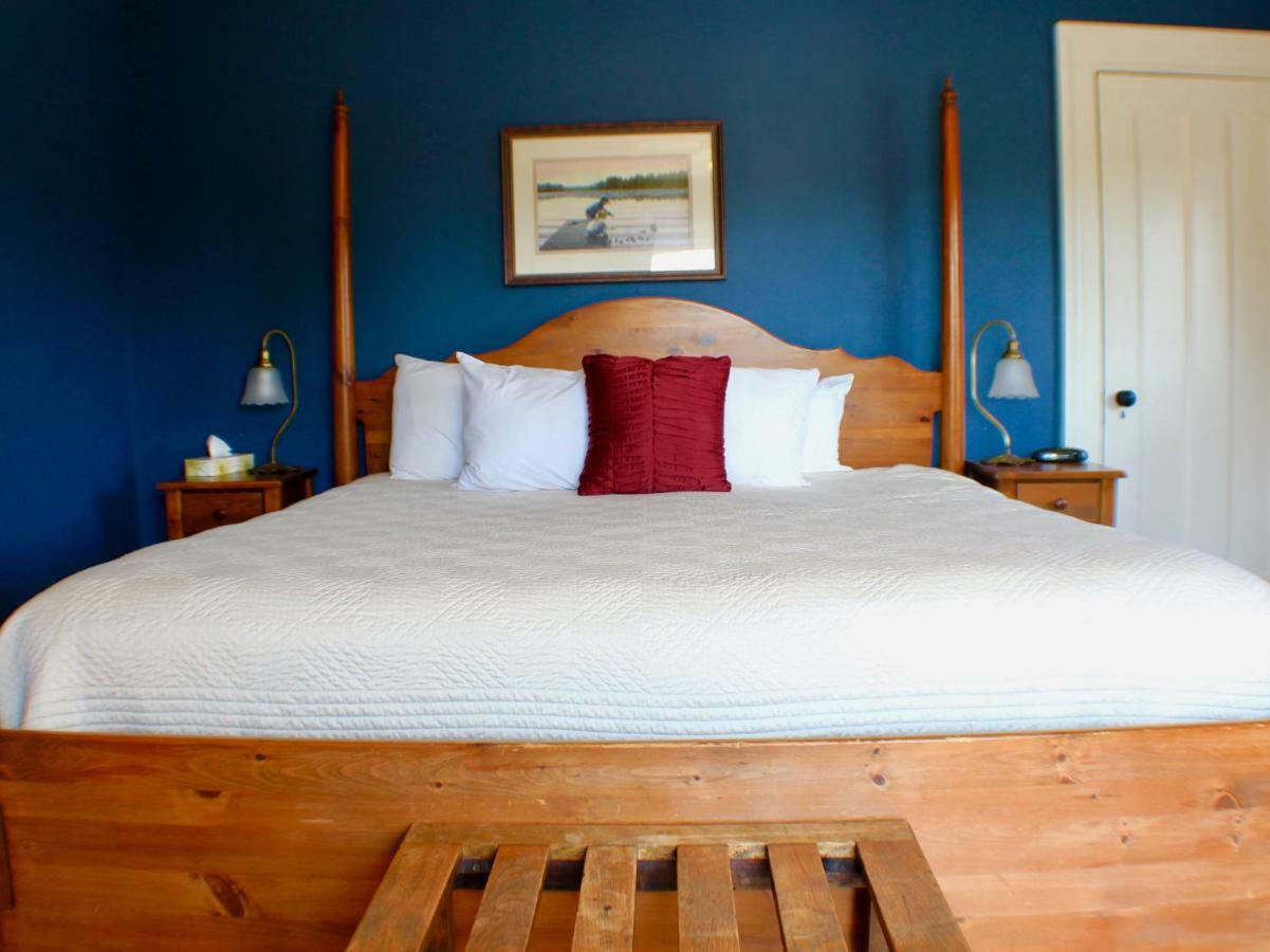 Evangeline & Motel Grand-Pre